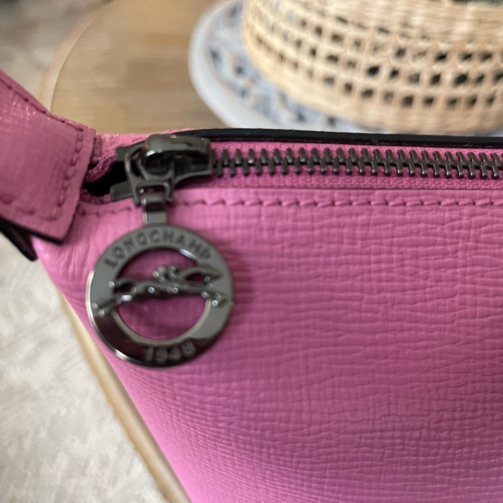 Chic Pink Tote Bag - Picture 3 of 7